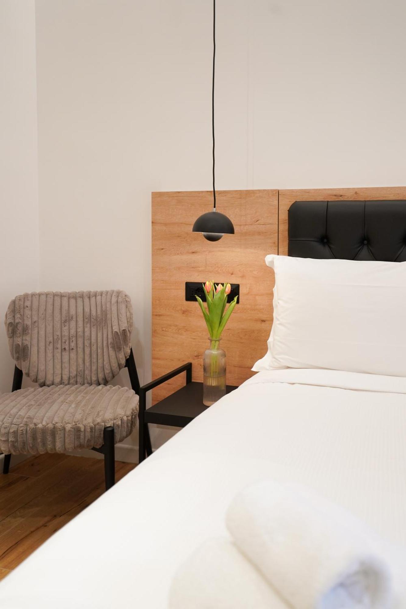 No Man'S Land Guesthouse Rom Zimmer foto